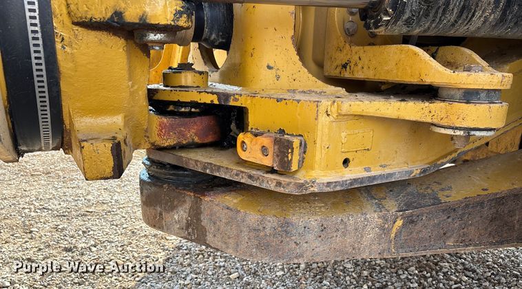 image for item DW7250 2014 Caterpillar 740B articulated haul truck