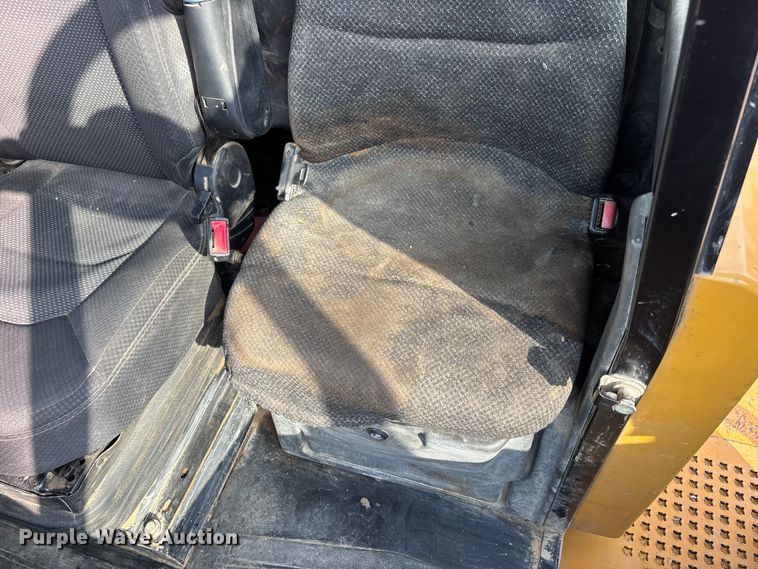 image for item DW7250 2014 Caterpillar 740B articulated haul truck