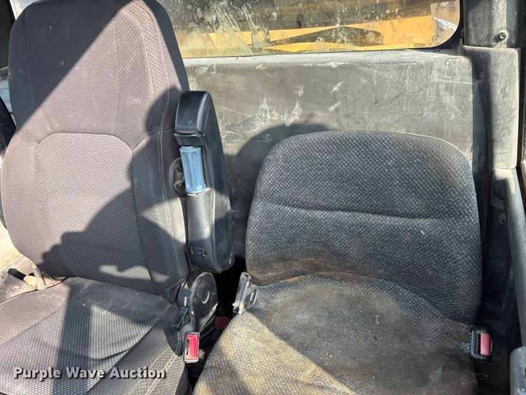 image for item DW7250 2014 Caterpillar 740B articulated haul truck