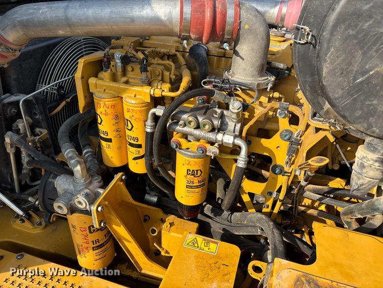 image for item DW7250 2014 Caterpillar 740B articulated haul truck