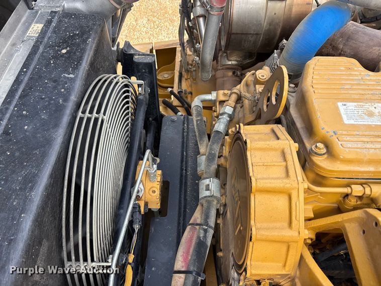 image for item DW7250 2014 Caterpillar 740B articulated haul truck