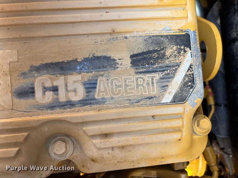 image for item DW7250 2014 Caterpillar 740B articulated haul truck