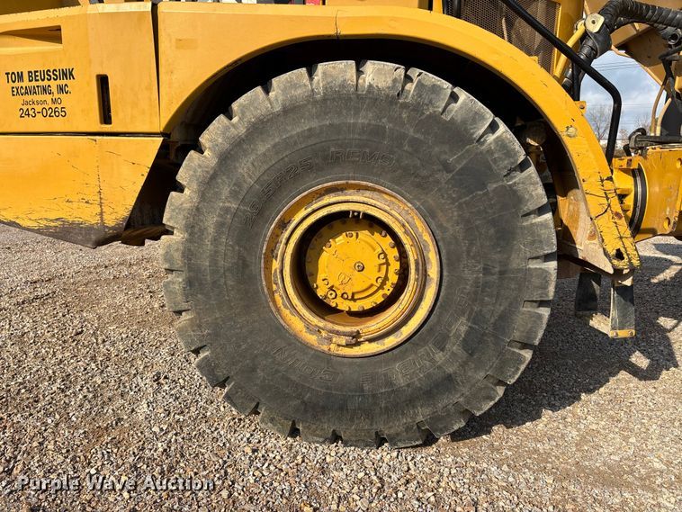 image for item DW7250 2014 Caterpillar 740B articulated haul truck