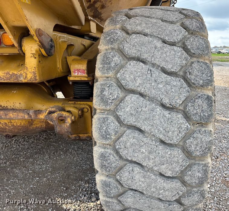 image for item DW7250 2014 Caterpillar 740B articulated haul truck