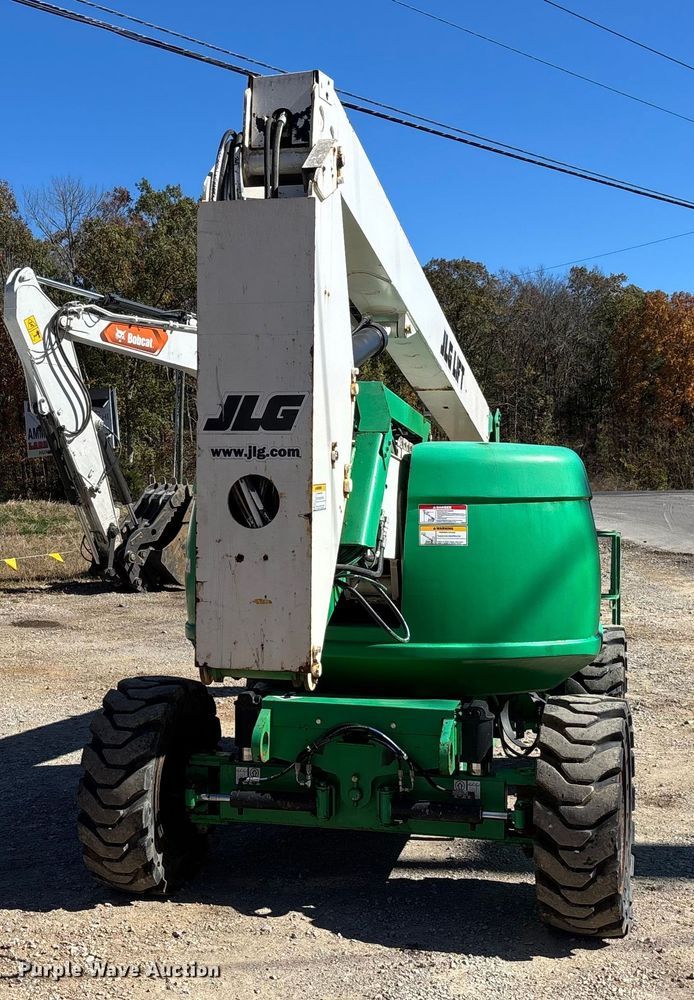 image for item DW7261 2016 JLG 600AJN boom lift