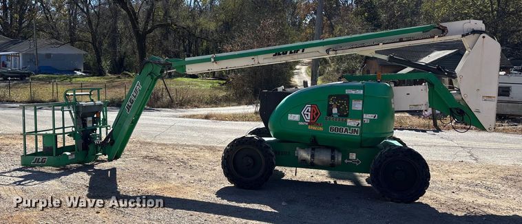 image for item DW7261 2016 JLG 600AJN boom lift