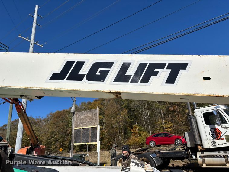 image for item DW7261 2016 JLG 600AJN boom lift