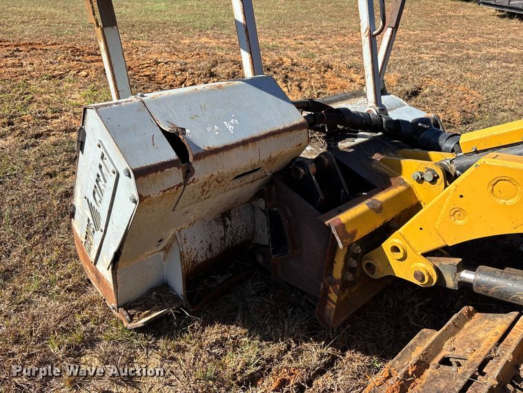 image for item DW7262 2018 Rayco C200 mulcher