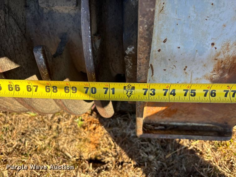 image for item DW7262 2018 Rayco C200 mulcher