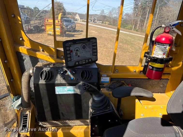 image for item DW7262 2018 Rayco C200 mulcher