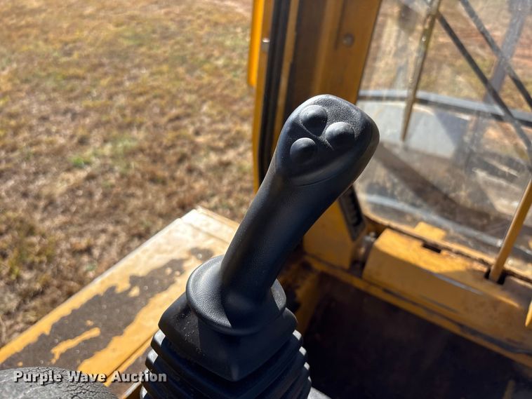 image for item DW7262 2018 Rayco C200 mulcher