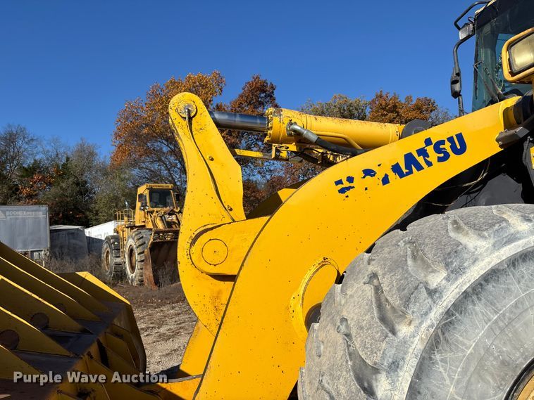 image for item DW7277 2007 Komatsu WA500 wheel loader
