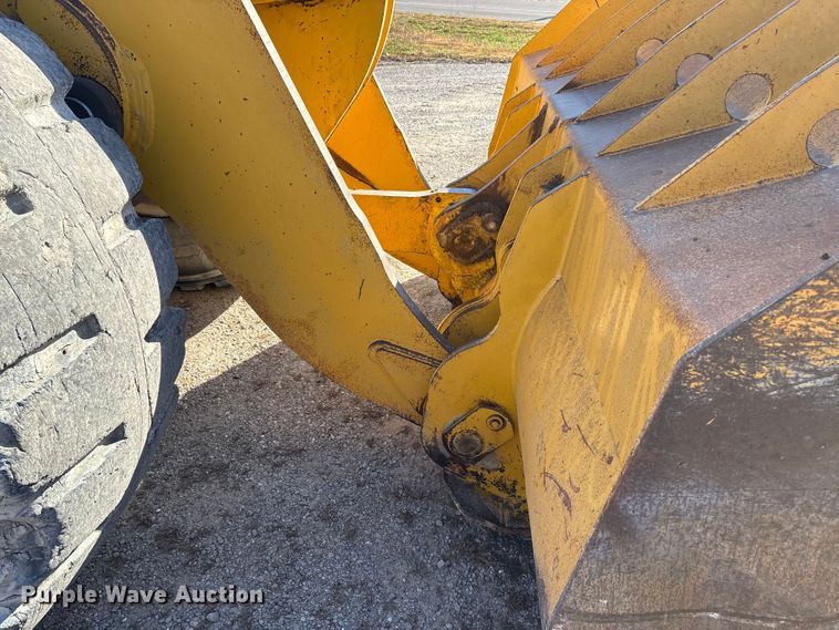 image for item DW7277 2007 Komatsu WA500 wheel loader