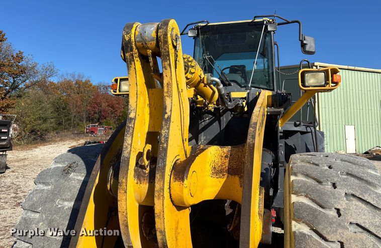 image for item DW7277 2007 Komatsu WA500 wheel loader