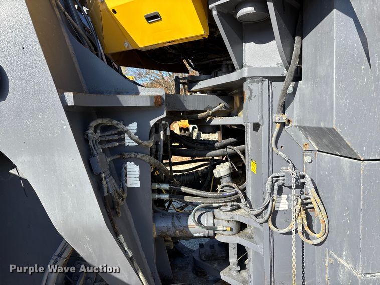 image for item DW7277 2007 Komatsu WA500 wheel loader