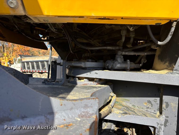 image for item DW7277 2007 Komatsu WA500 wheel loader