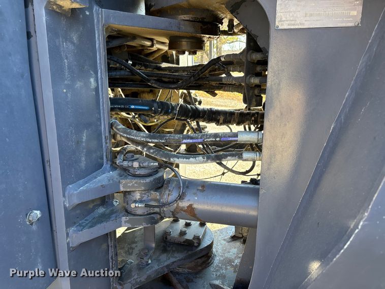 image for item DW7277 2007 Komatsu WA500 wheel loader