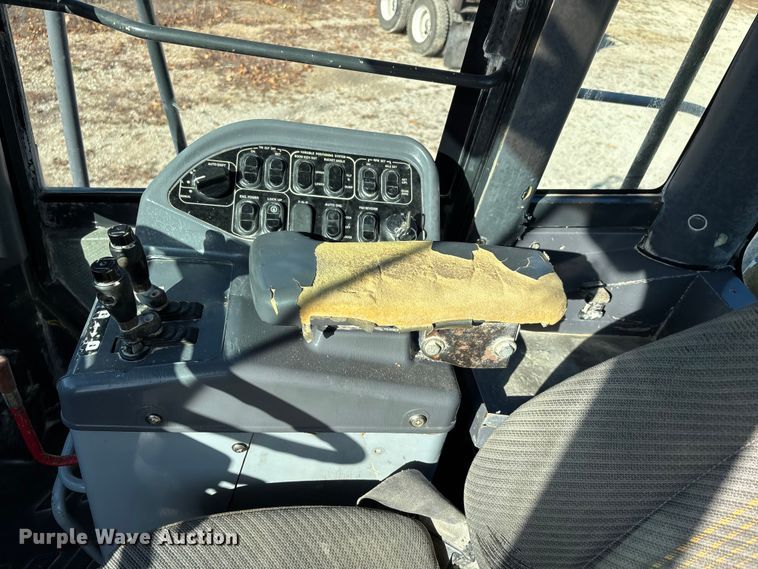 image for item DW7277 2007 Komatsu WA500 wheel loader