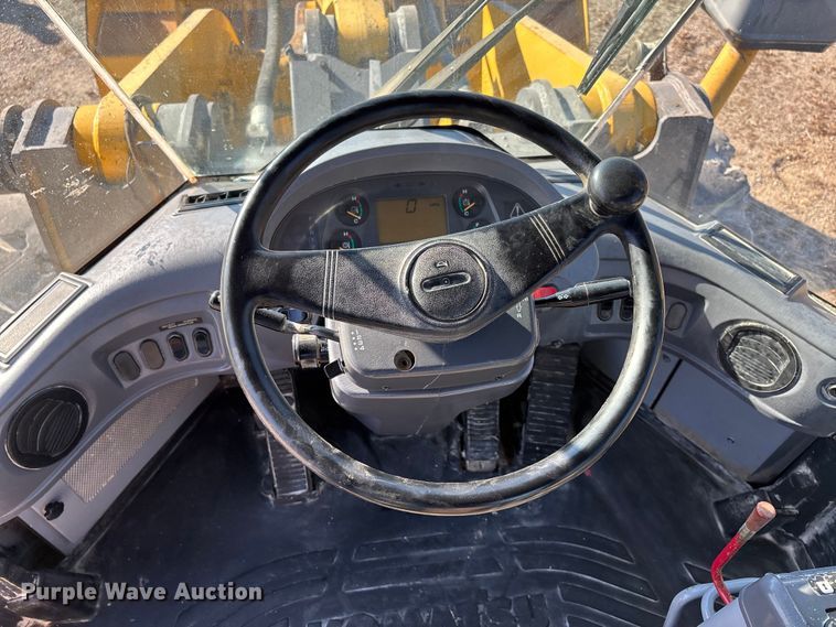 image for item DW7277 2007 Komatsu WA500 wheel loader