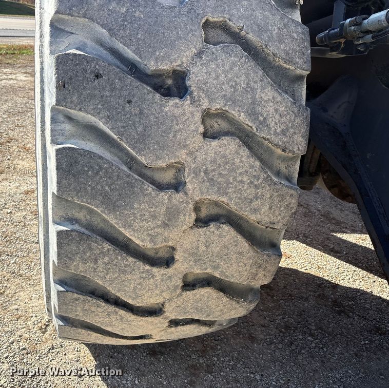 image for item DW7277 2007 Komatsu WA500 wheel loader