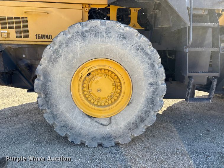 image for item DW7277 2007 Komatsu WA500 wheel loader
