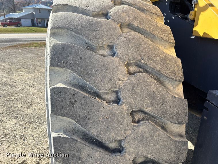 image for item DW7277 2007 Komatsu WA500 wheel loader