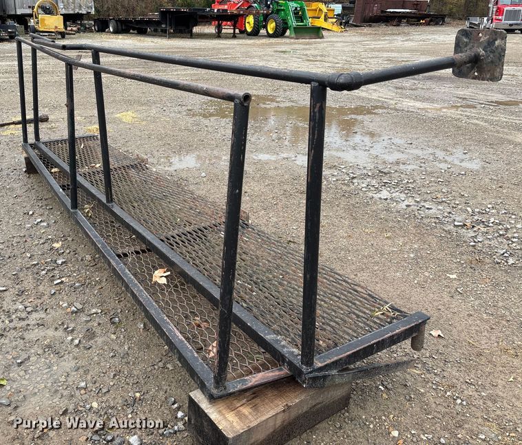 image for item DW7294 Lorain 416 crane