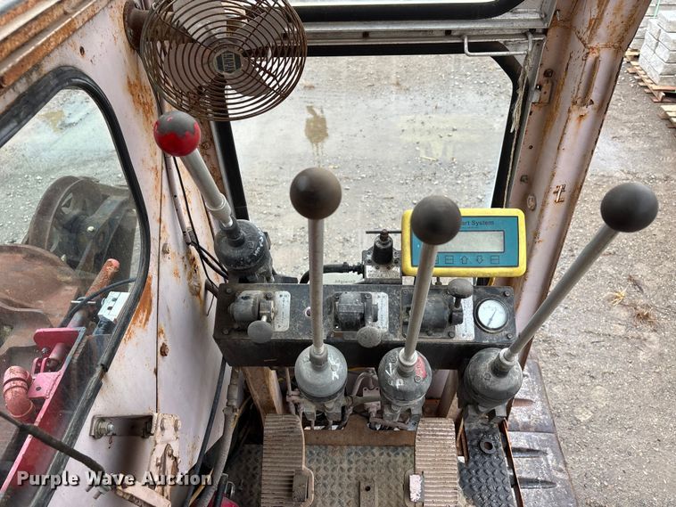 image for item DW7294 Lorain 416 crane