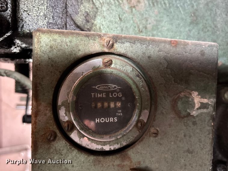 image for item DW7294 Lorain 416 crane