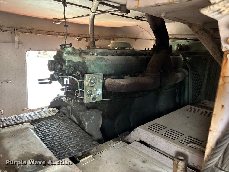 image for item DW7294 Lorain 416 crane