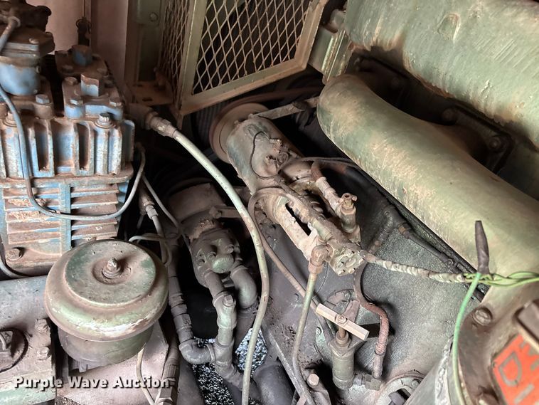 image for item DW7294 Lorain 416 crane