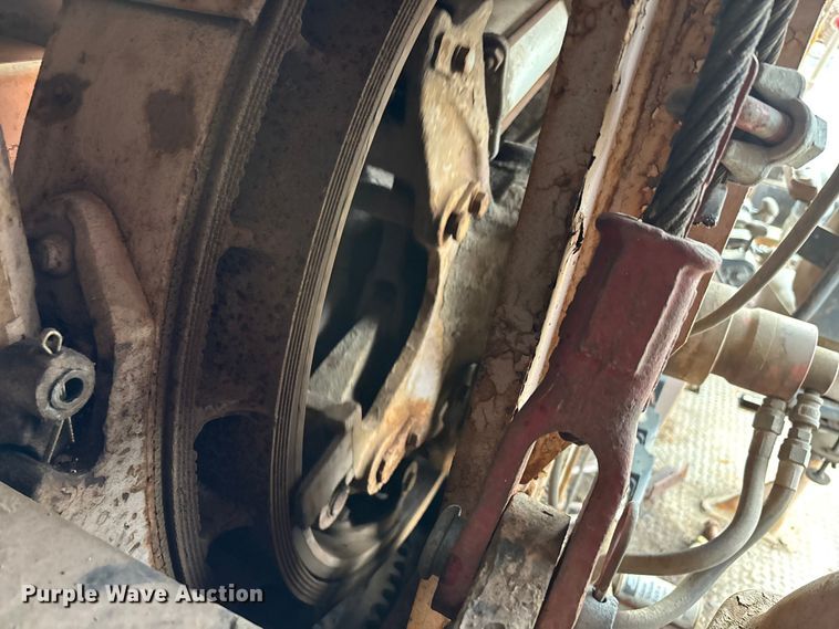 image for item DW7294 Lorain 416 crane