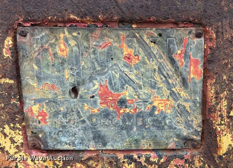 image for item DW7294 Lorain 416 crane