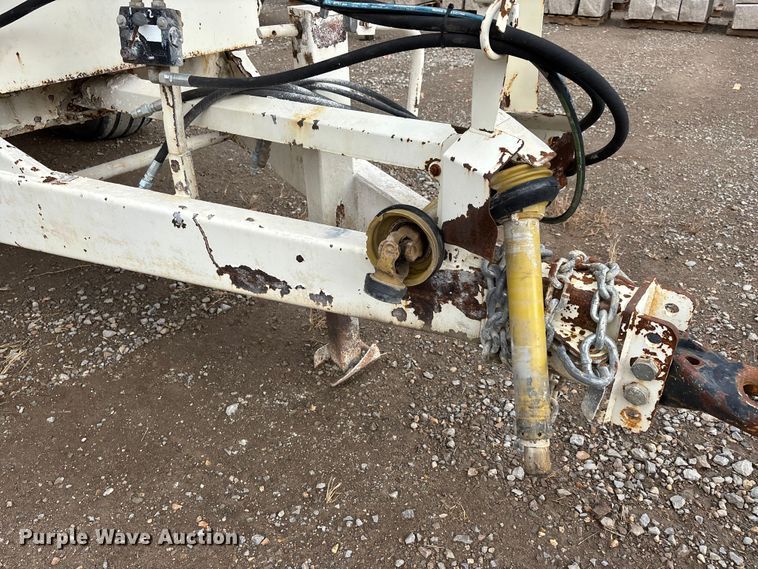 image for item DW7295 Stoltz TV3WH16HX site spreader