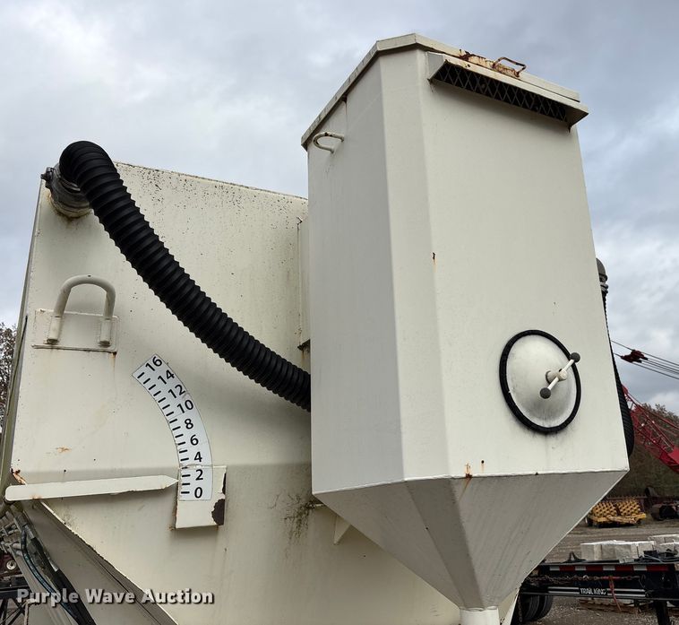 image for item DW7295 Stoltz TV3WH16HX site spreader