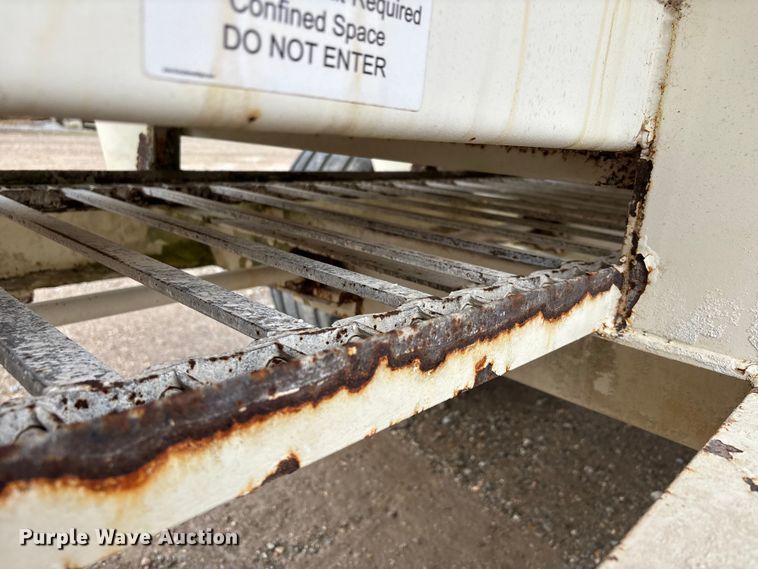 image for item DW7295 Stoltz TV3WH16HX site spreader