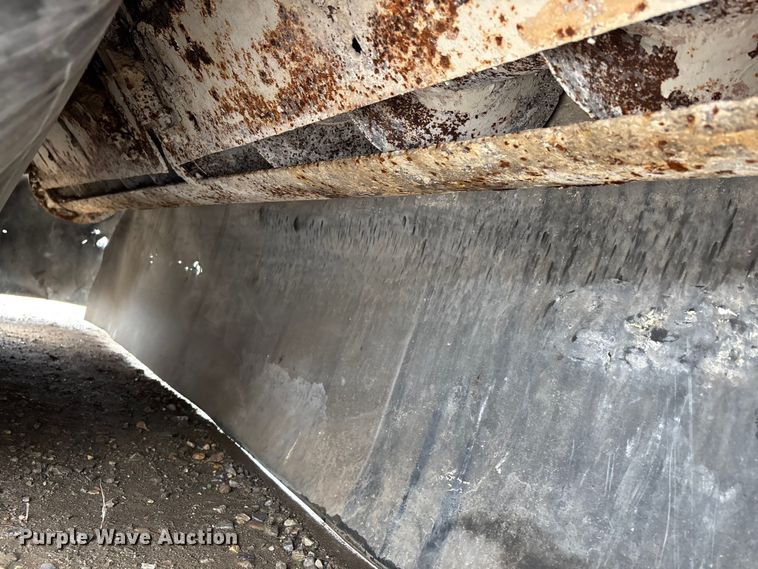 image for item DW7295 Stoltz TV3WH16HX site spreader