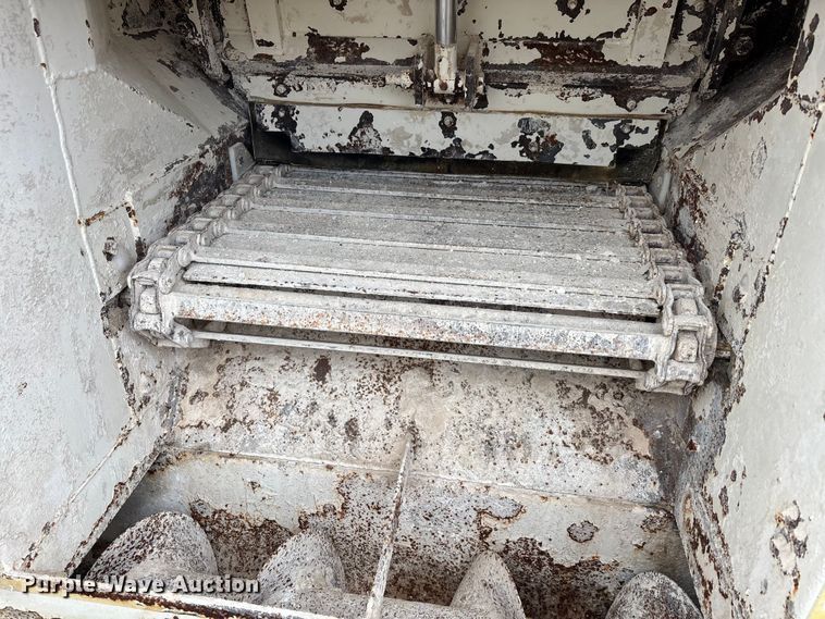 image for item DW7295 Stoltz TV3WH16HX site spreader