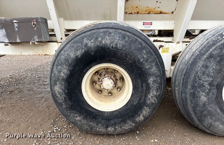 image for item DW7295 Stoltz TV3WH16HX site spreader