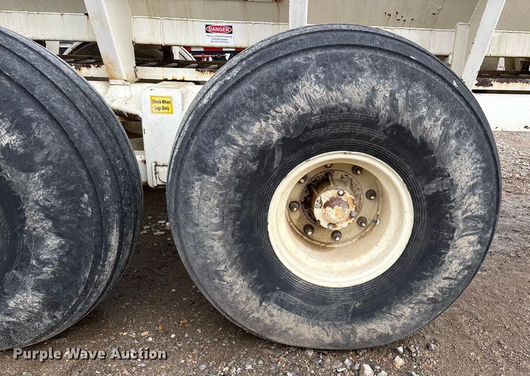 image for item DW7295 Stoltz TV3WH16HX site spreader