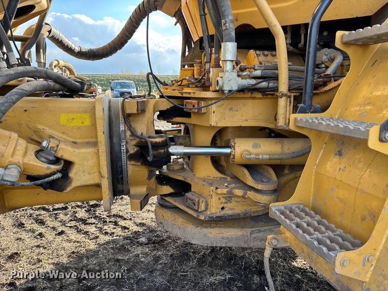 image for item DW7296 2005 Caterpillar 740 articulated haul truck