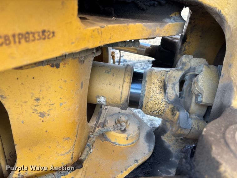 image for item DW7296 2005 Caterpillar 740 articulated haul truck