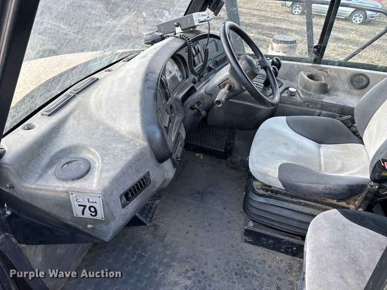 image for item DW7296 2005 Caterpillar 740 articulated haul truck