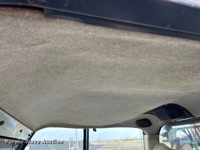 image for item DW7296 2005 Caterpillar 740 articulated haul truck