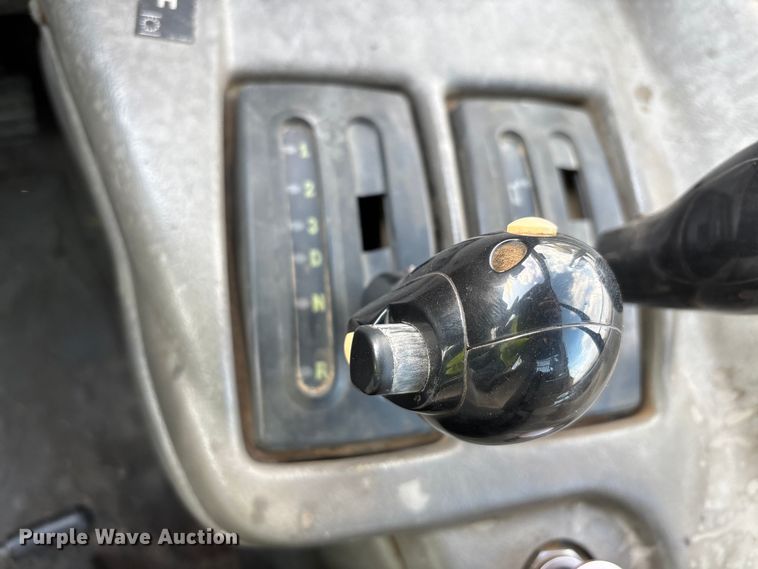 image for item DW7296 2005 Caterpillar 740 articulated haul truck