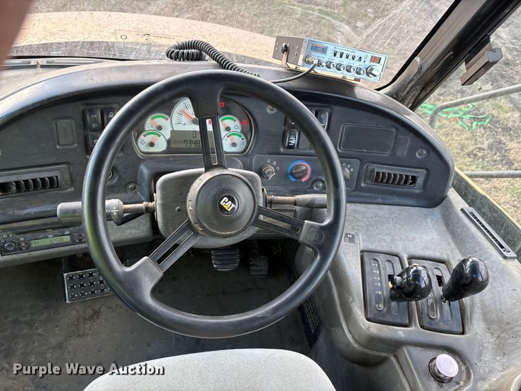 image for item DW7296 2005 Caterpillar 740 articulated haul truck