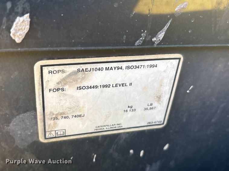 image for item DW7296 2005 Caterpillar 740 articulated haul truck