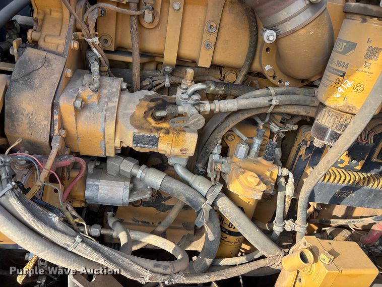 image for item DW7296 2005 Caterpillar 740 articulated haul truck