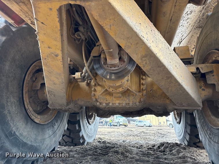 image for item DW7297 2009 Caterpillar 740 articulated haul truck