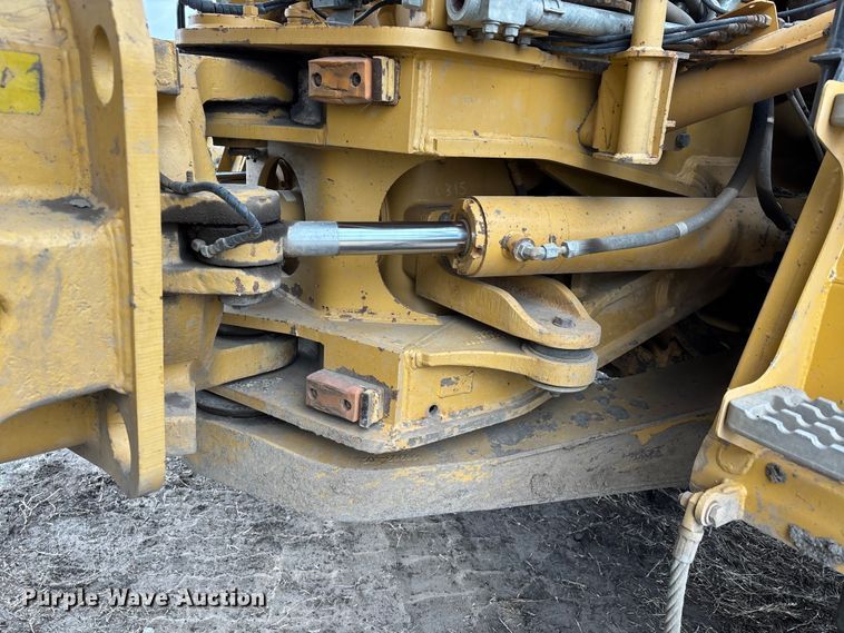 image for item DW7297 2009 Caterpillar 740 articulated haul truck